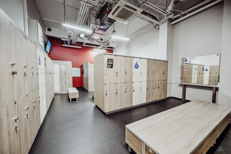 Szatnie w klubie fitness Well Fitness Legnica Galeria Ferio – komfortowe zaplecze dla klubowiczów.