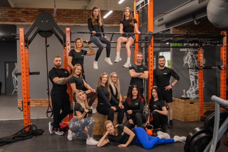 Trenerzy i obsługa klubu Well Fitness Legnica Marsa