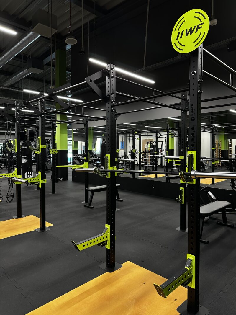 Bramy do ćwiczeń funkcjonalnych – Well Fitness Wrocław Astra.