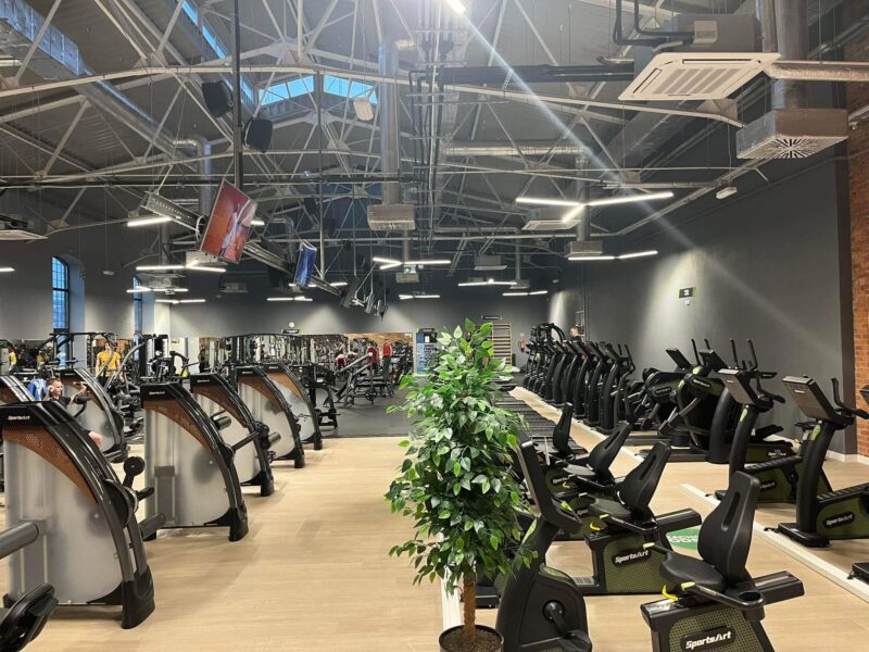Maszyny do treningu cardio w siłowni Łódź Ogrody Geyera