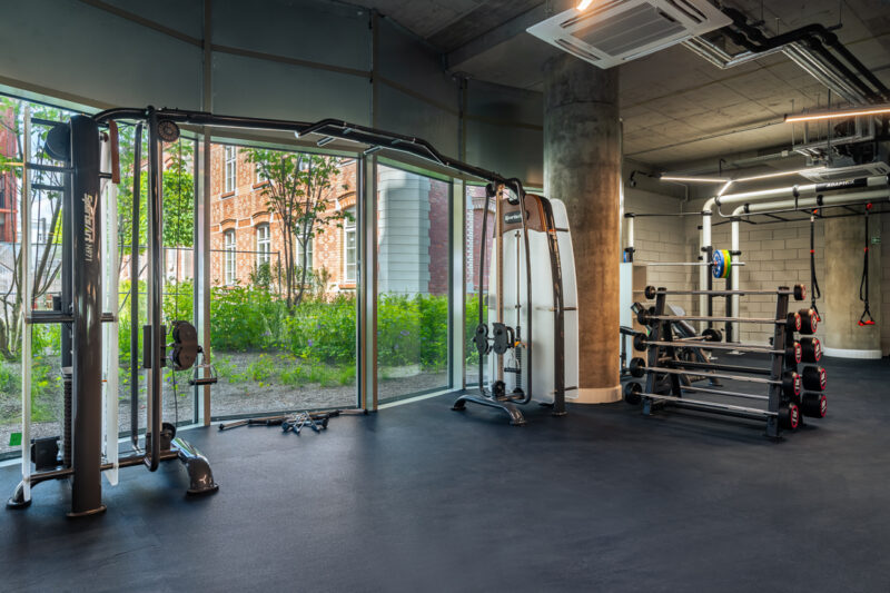 Brama do ćwiczeń siłowych – Well Fitness Warszawa Browary